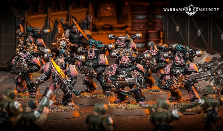 Empeoror's Children Slaanesh Chaos Space Marines with mixed weaponry